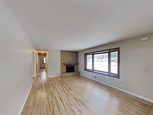 Building Photo - 8112 Upton Ave S
