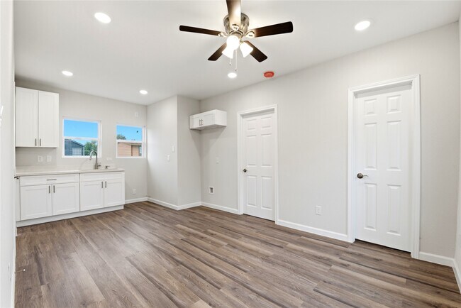 Foto del edificio - 7010 Brownsville St