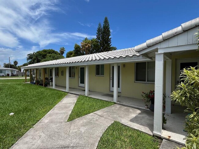 Foto del edificio - 1712 Fletcher St