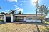 Foto principal - 4575 NW 113th Ave