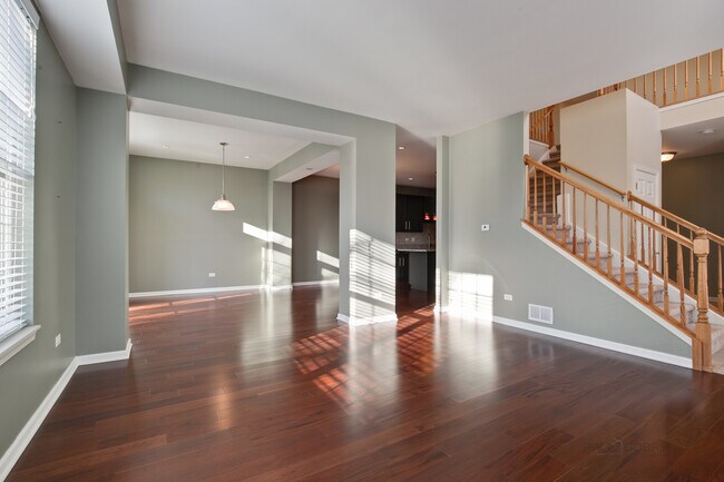 Building Photo - 778 Oak Hollow Rd
