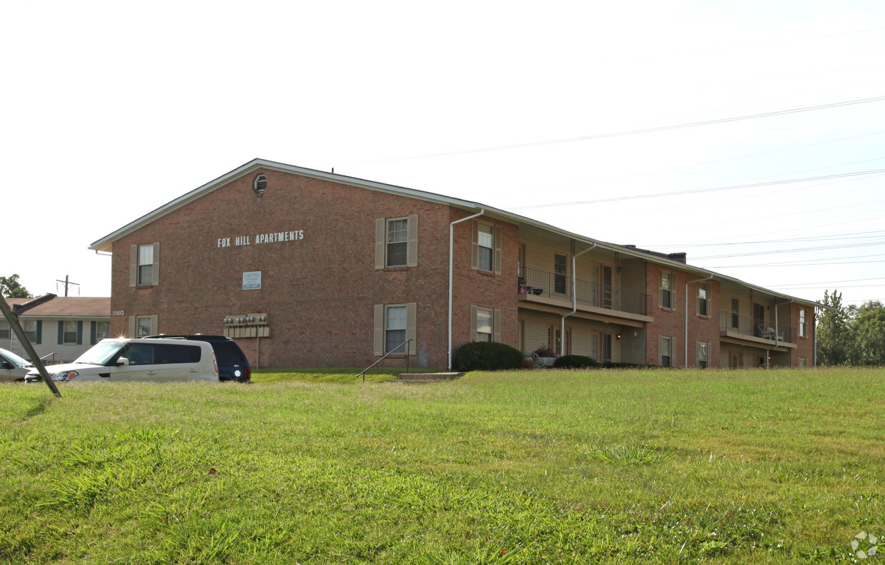 Foto del edificio - Fox Hill Apartments