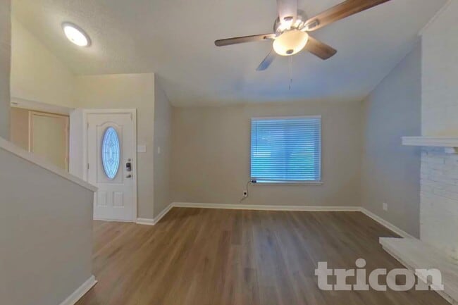 Building Photo - 2908 Lemmontree Ln