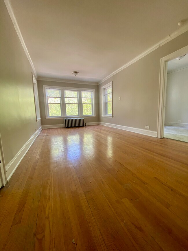 Foto del edificio - 5063 N Glenwood Ave
