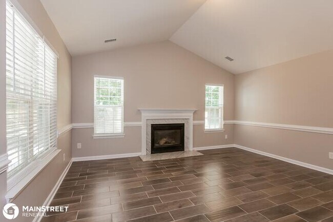 Foto del edificio - 6319 Nevin Rd, Charlotte, NC 28262
