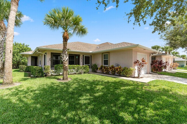 Building Photo - 1802 E Sanderling Ln