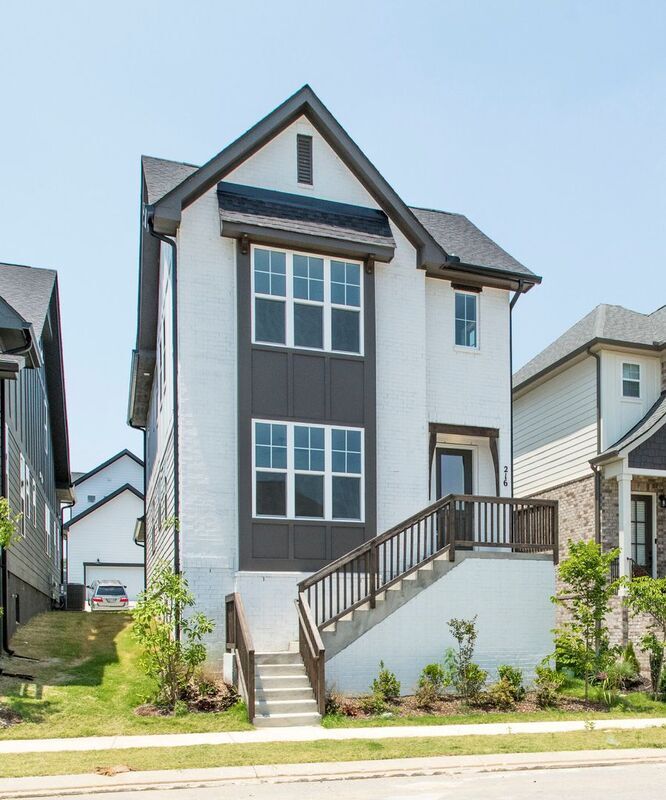 Primary Photo - 216 Sounder Cir