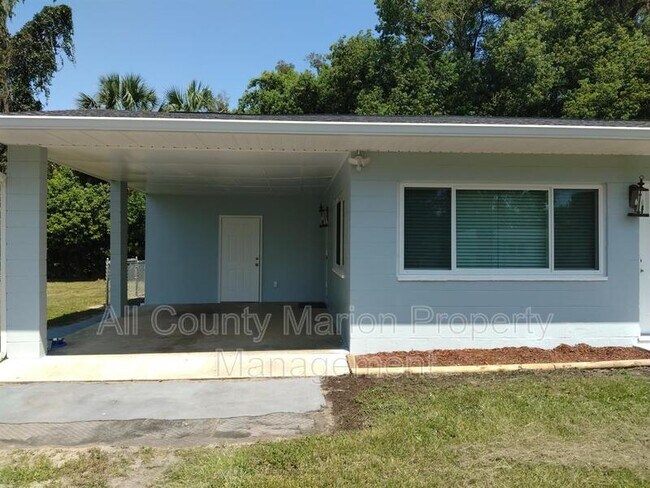 Building Photo - 2435 NE 11th Ct