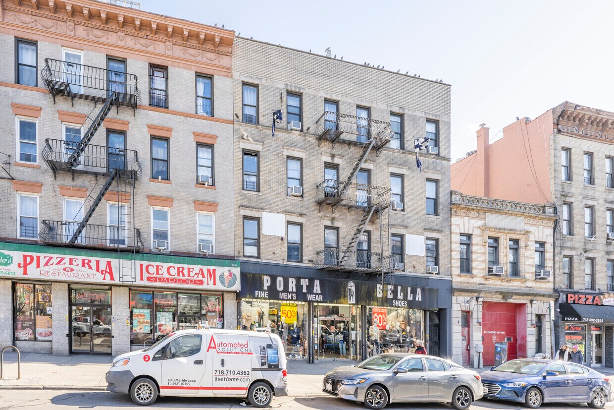 Building Photo - 5205 5th Ave