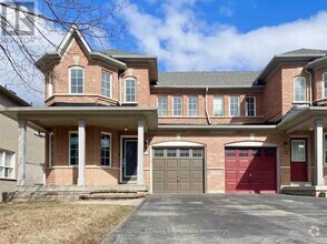 Building Photo - 383 Flagstone Way