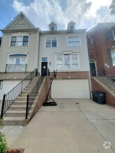 Building Photo - 6932 Stanwick Square