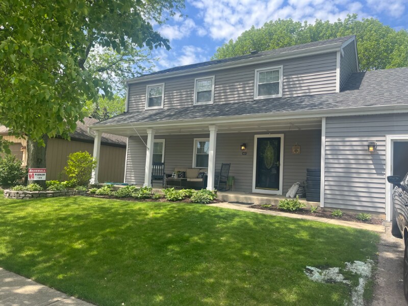 Primary Photo - 1621 Kenyon Dr