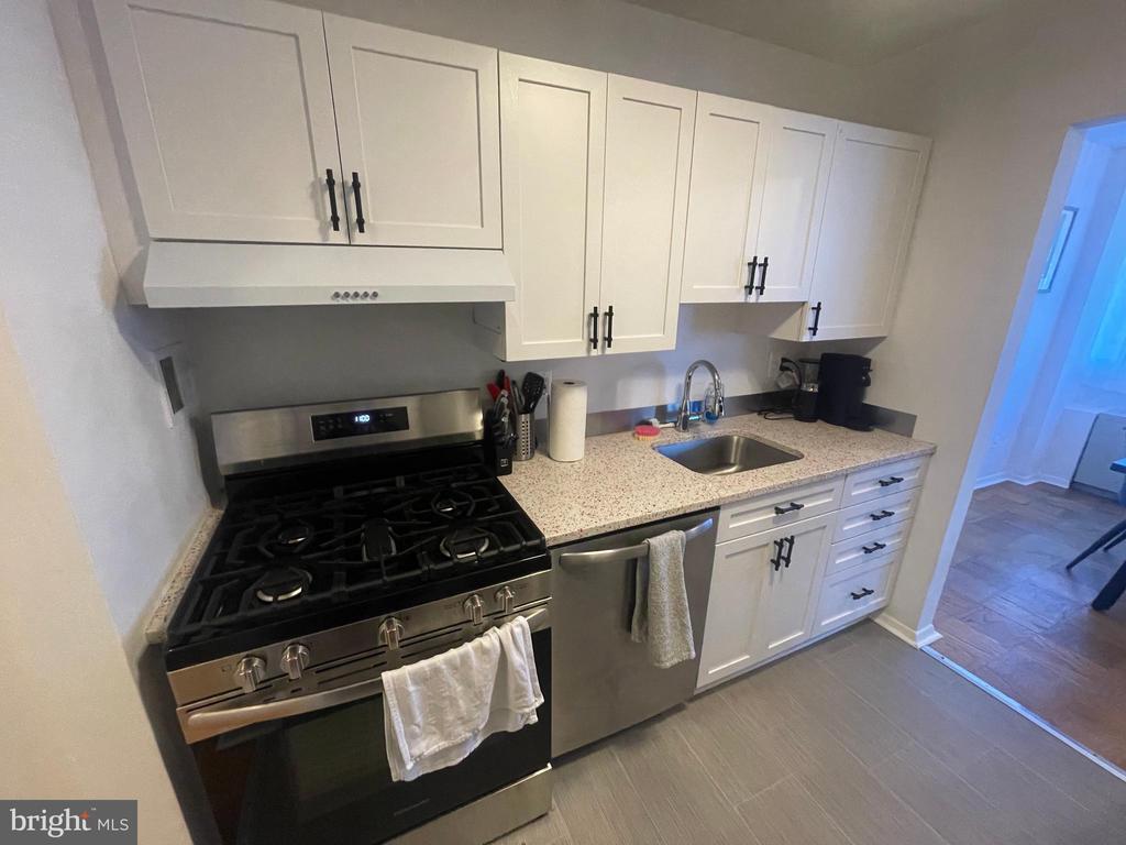 Foto principal - 4343 Cherry Hill Rd