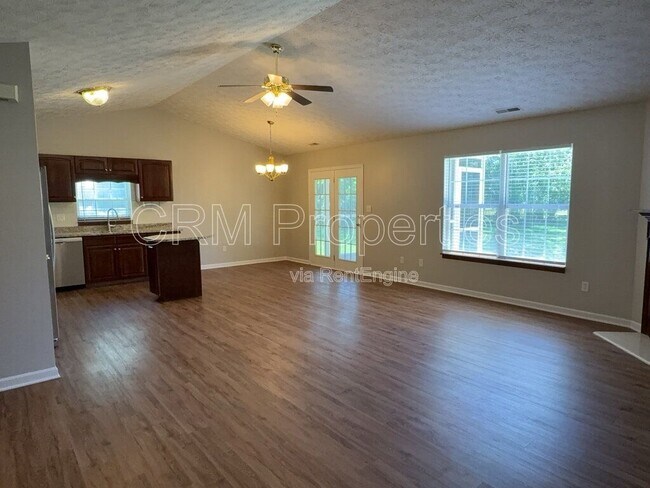 Foto del edificio - 5386 Rippling Brook Way