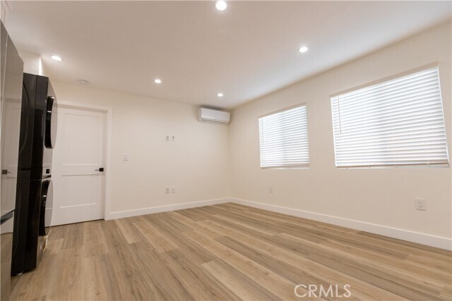 Foto del edificio - 638 W Glen Lyn Dr