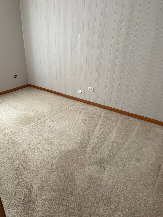 Foto del edificio - 8160 W Evergreen Dr