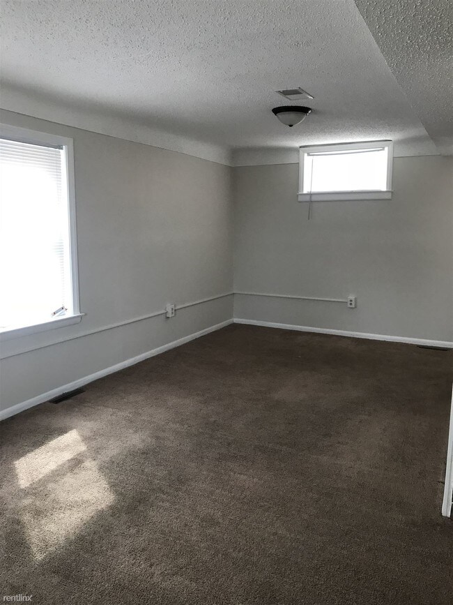 Building Photo - 5680 Trailer Park Dr