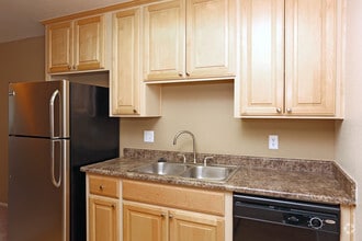 Interior Photo - Willow Grove