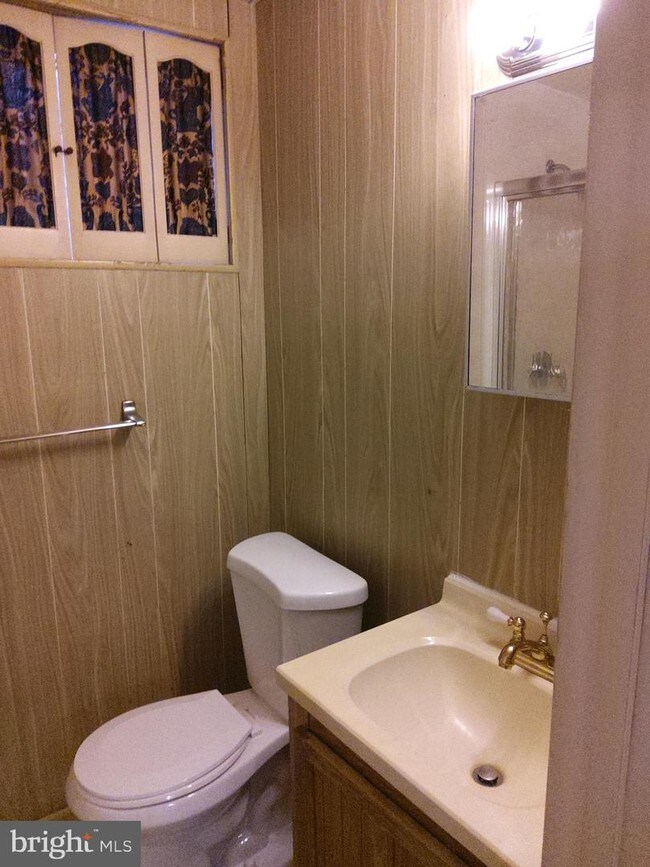 Foto del edificio - 10419 Gatewood Terrace