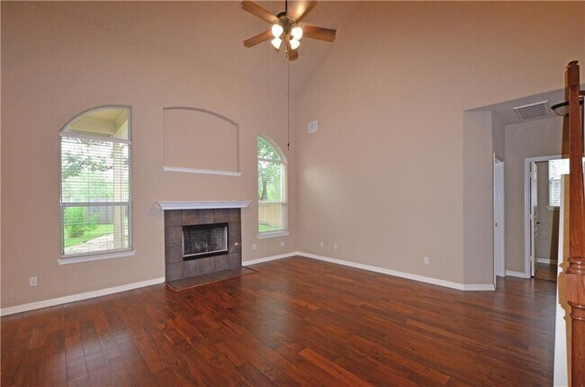 Foto del edificio - 7225 Seneca Falls Loop