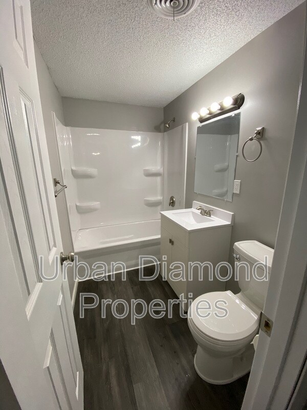 Foto del edificio - 534 Richfield Rd