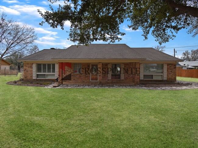 Foto del edificio - Tour Today! 3 Bedroom Home On Lake Tyler!