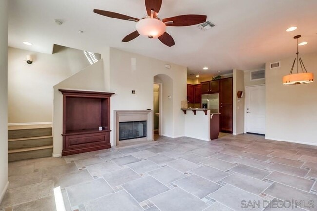 Building Photo - 2174 Desert Hare Ct