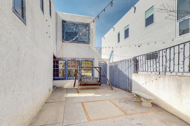 Building Photo - 1613 Morningside Dr NE