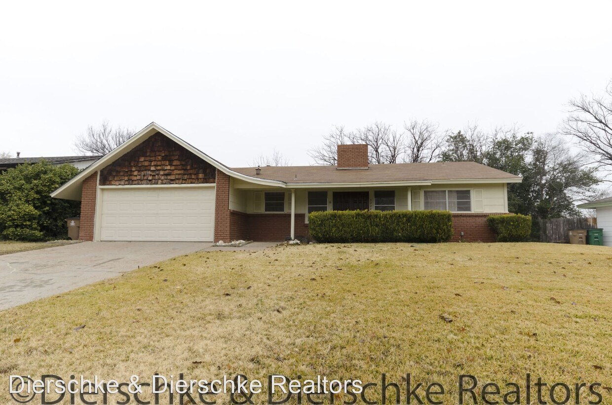 Foto principal - 4 br, 2 bath House - 3220 Cumberland Dr.