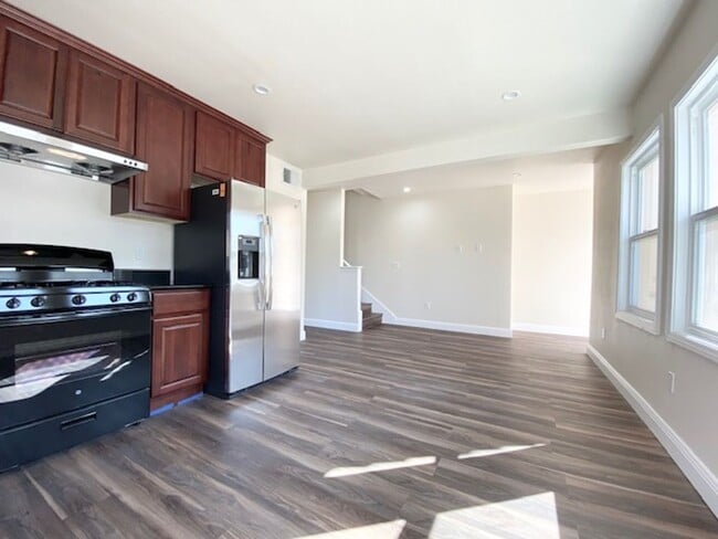 Building Photo - 767 Buena Vista Ave