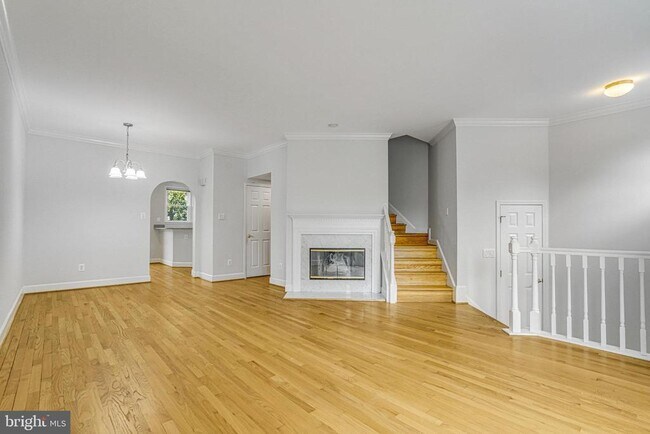 Foto del edificio - 3915 Courtland Cir