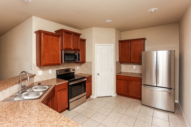 Foto del edificio - 10973 Caldwell Ln