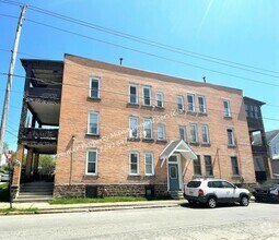 Building Photo - 331 W North St