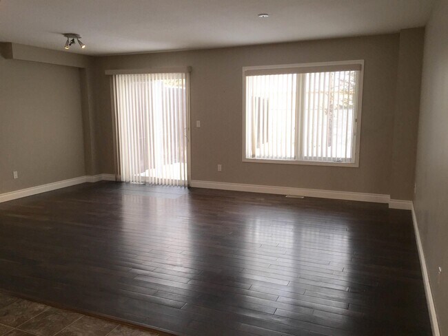 Building Photo - 7916-7988 88 Ave