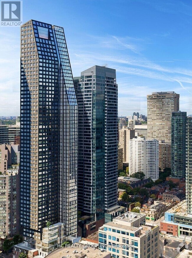 Building Photo - 8-808 Wellesley St W