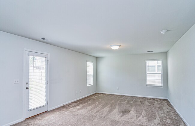 Building Photo - 649 Millsgate Cir