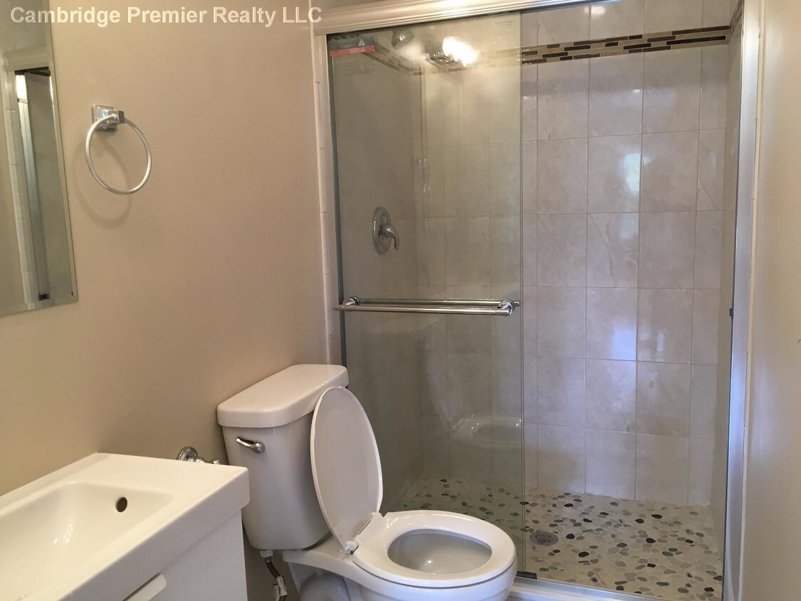 78 Jerome St, Medford, MA 02155 Townhome Rentals in Medford MA