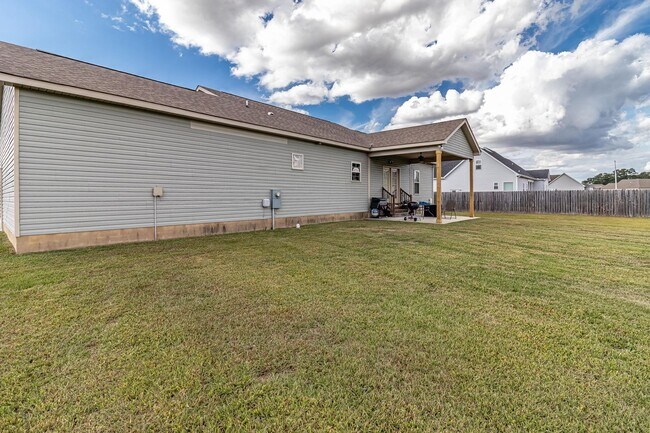 Foto del edificio - 3 BR 2 BA in North Landing Subdivision/Pik...