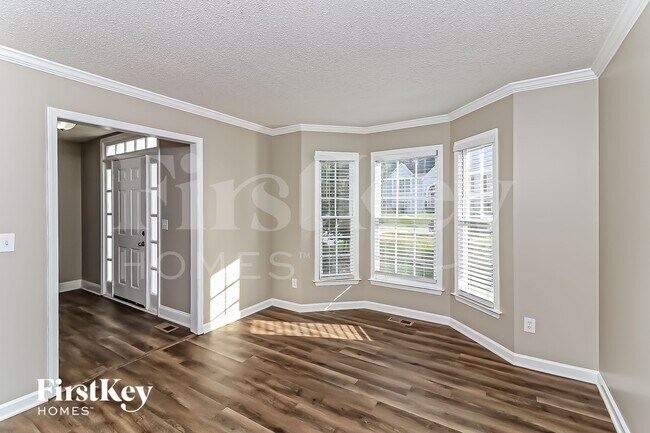 Foto del edificio - 3727 Lockerbie Ln