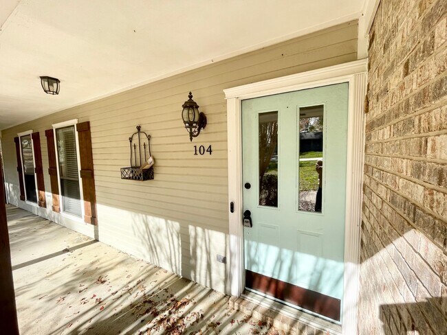 Photo - 3/2 for Rent in 39042 Brandon! House