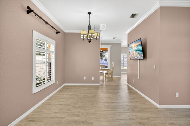 Foto del edificio - 8250 Silver Birch Way