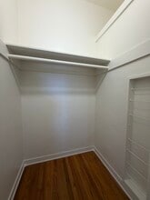 Building Photo - 1156 E Orange Grove Blvd