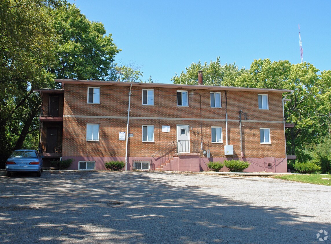 Building Photo - 1918 Neosha Ave