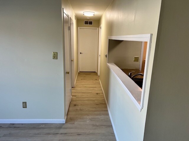 Foto del edificio - 603 Lindsey Ct