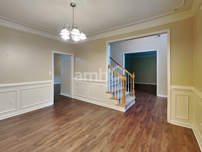 Foto del edificio - 6263 Braidwood Run NW