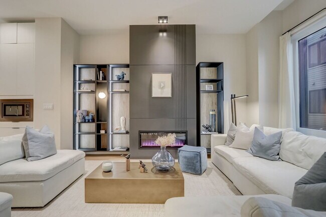 Foto del edificio - 4218 W Belmont Ave