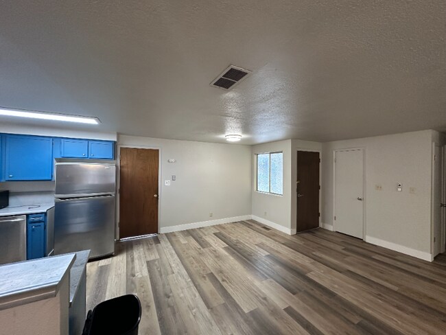 Foto del edificio - 2177 N 24th St