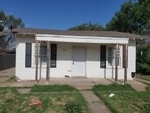 Building Photo - 312 S Kentucky St