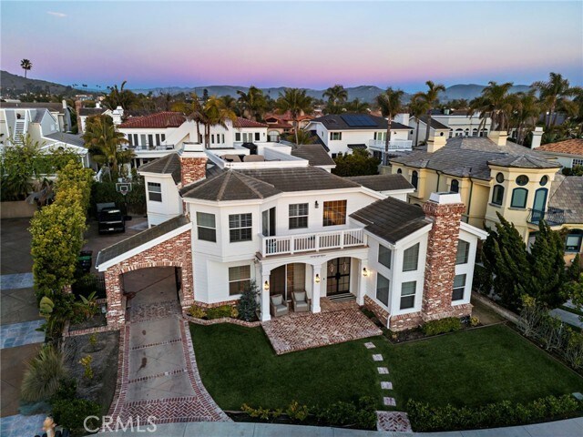 Building Photo - 3815 Vista Blanca