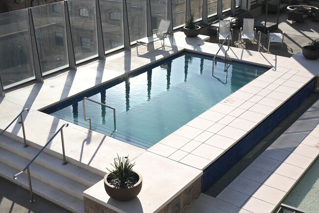 Building Photo - 891 14th St